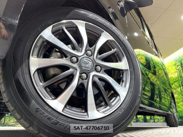 Honda N BOX CUSTOM 2024-01 7393152-12
