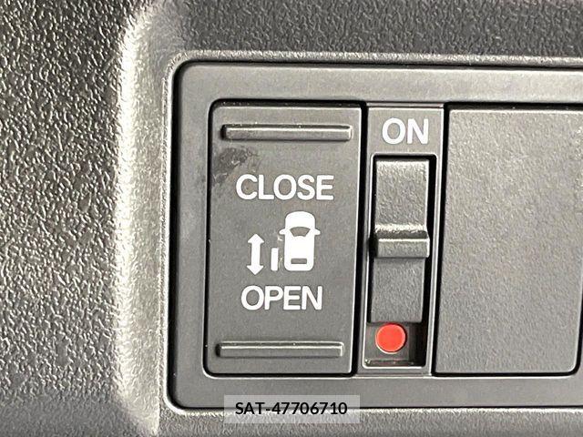 Honda N BOX CUSTOM 2024-01 7393152-5