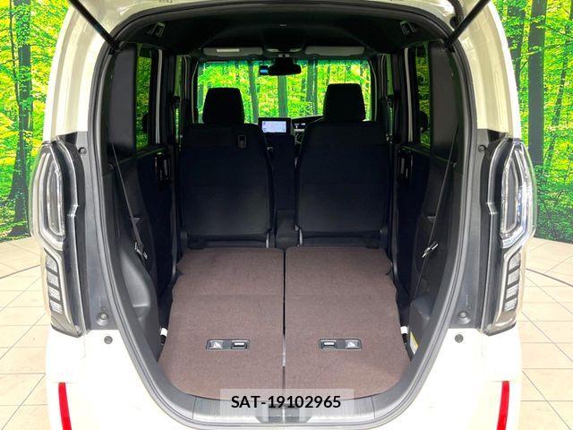 Honda N BOX CUSTOM 2018-03 7393180-9