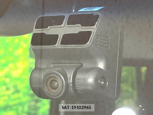 Honda N BOX CUSTOM 2018-03 7393180-5