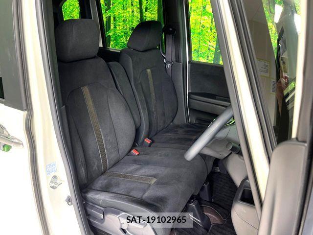 Honda N BOX CUSTOM 2018-03 7393180-7