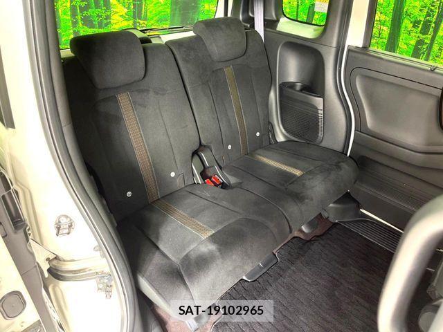 Honda N BOX CUSTOM 2018-03 7393180-8