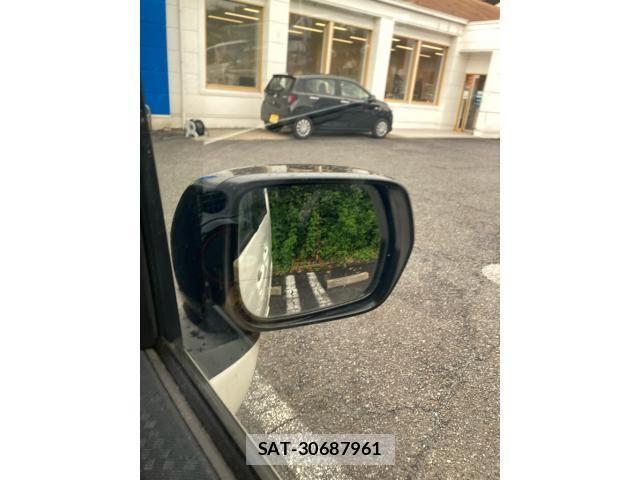 Honda N BOX CUSTOM 2016-05 7393209-16