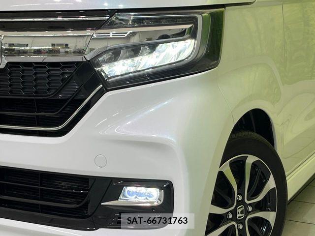 Honda N BOX CUSTOM 2019-05 7393169-11