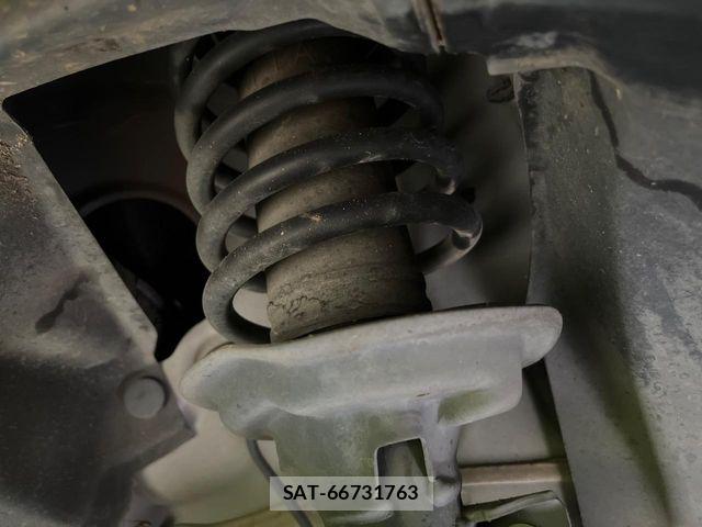 Honda N BOX CUSTOM 2019-05 7393169-19