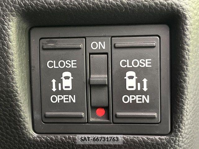 Honda N BOX CUSTOM 2019-05 7393169-2