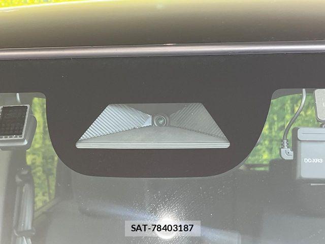 Honda N BOX CUSTOM 2024-11 7393160-2