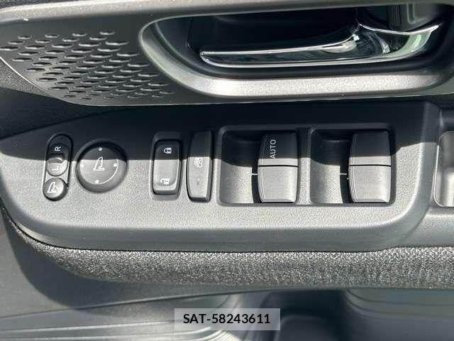 Honda N BOX CUSTOM 2026-03 7456207-15