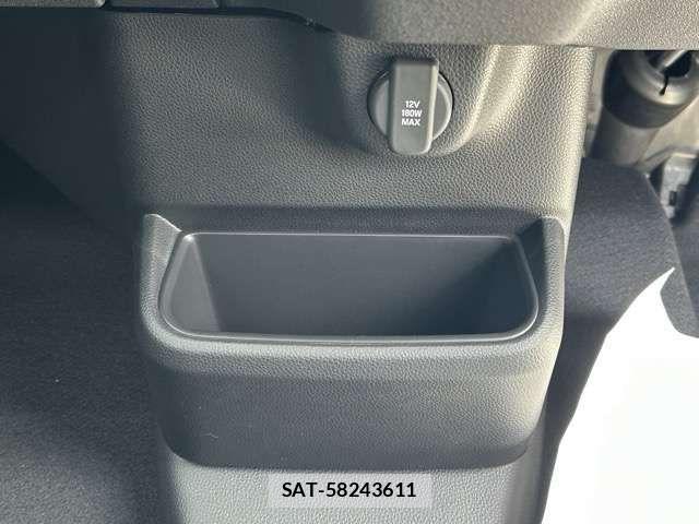 Honda N BOX CUSTOM 2026-03 7456207-17