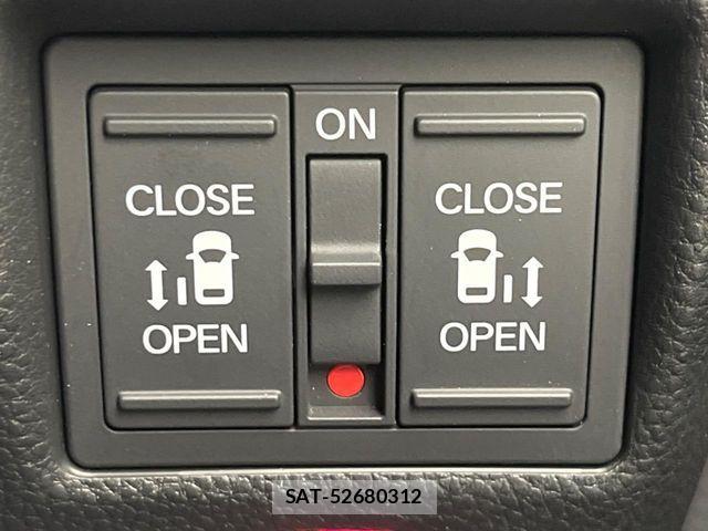 Honda N BOX CUSTOM 2020-04 7456242-2