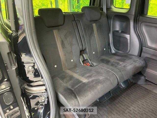 Honda N BOX CUSTOM 2020-04 7456242-8
