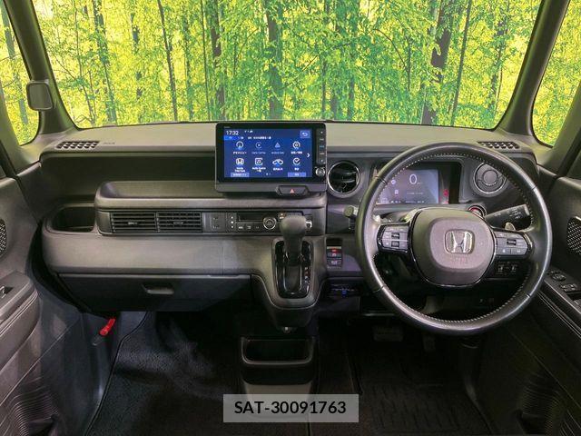Honda N BOX CUSTOM 2024-03 7456200-1