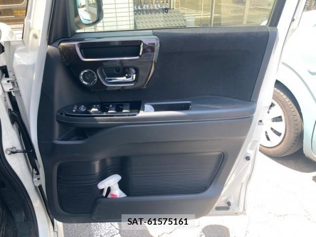 Honda N BOX CUSTOM 2019-07 7456275-9