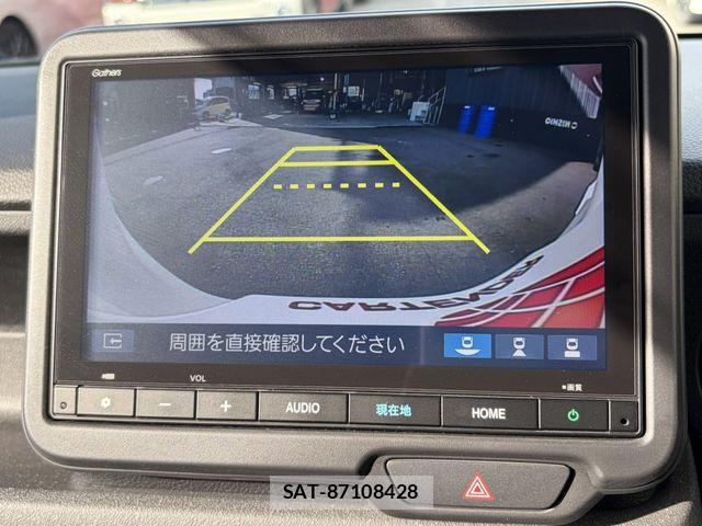 Honda N BOX CUSTOM 2024-07 7456246-7