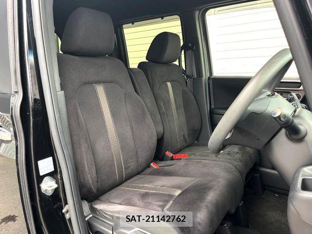Honda N BOX CUSTOM 2019-09 7456271-8
