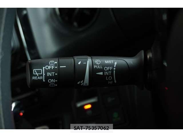 Honda N BOX CUSTOM 2022-08 7456251-20