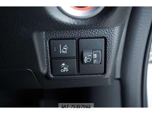Honda N BOX CUSTOM 2022-08 7456251-24