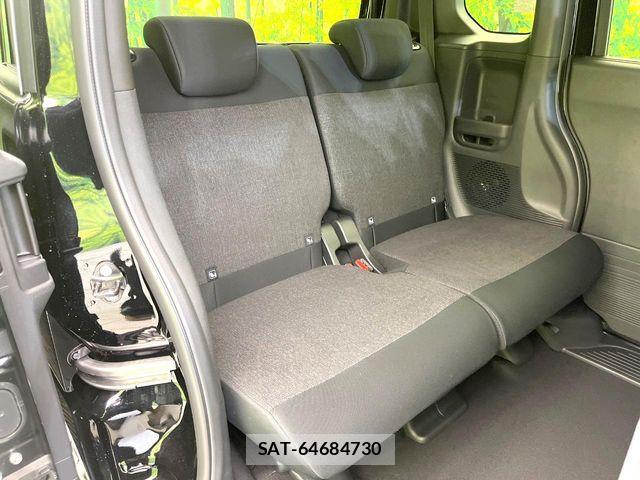 Honda N BOX CUSTOM 2026-05 7456231-12