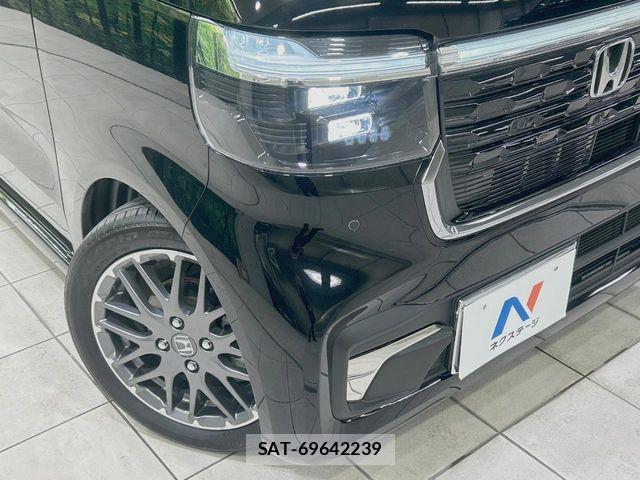 Honda N BOX CUSTOM 2024-08 7456198-11