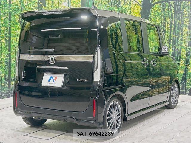 Honda N BOX CUSTOM 2024-08 7456198-15