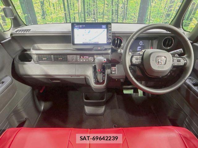Honda N BOX CUSTOM 2024-08 7456198-1