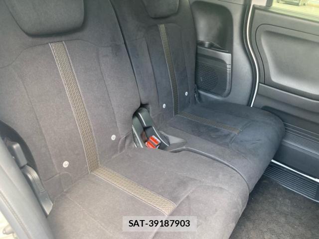 Honda N BOX CUSTOM 2019-07 7456274-13