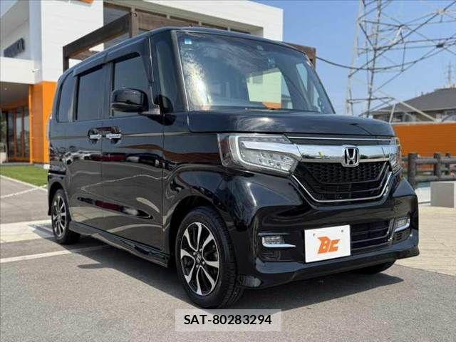Honda N BOX CUSTOM 2019-06 7456261-7