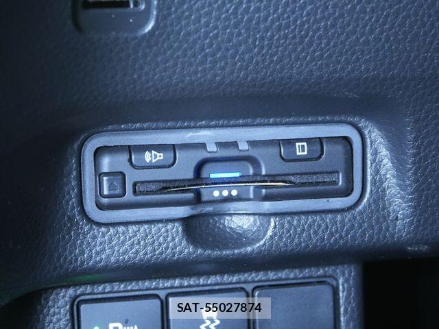 Honda N BOX CUSTOM 2021-08 7456253-19