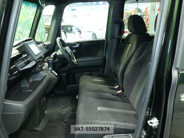 Honda N BOX CUSTOM 2021-08 7456253-27