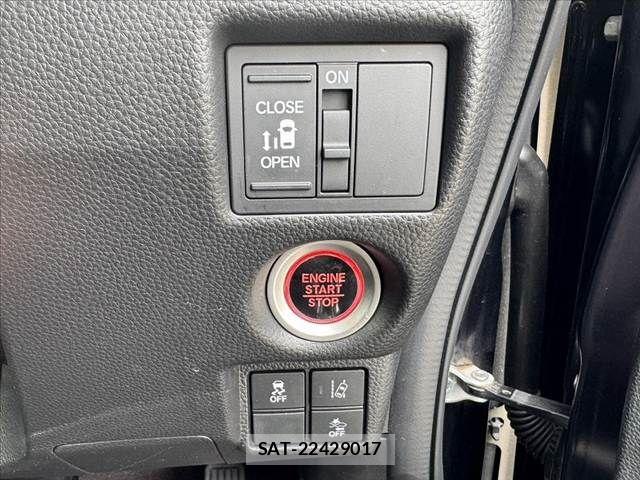 Honda N BOX CUSTOM 2017-09 7456262-27