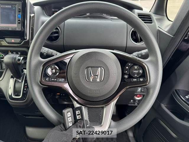 Honda N BOX CUSTOM 2017-09 7456262-4