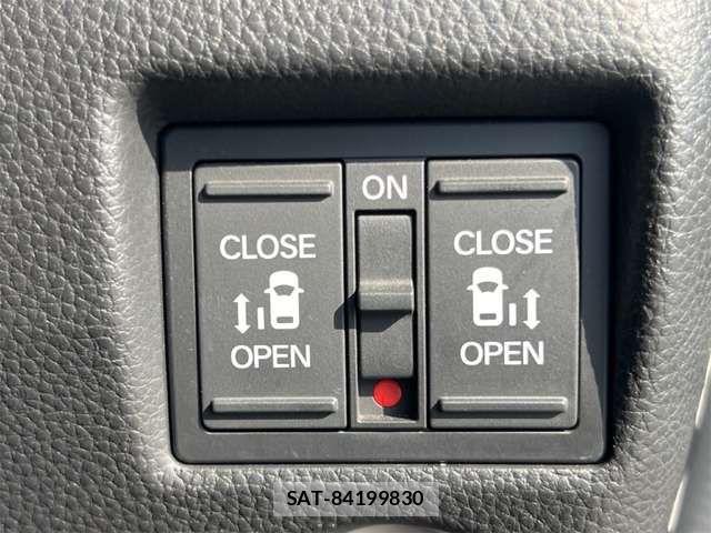 Honda N BOX CUSTOM 2022-03 7456238-6