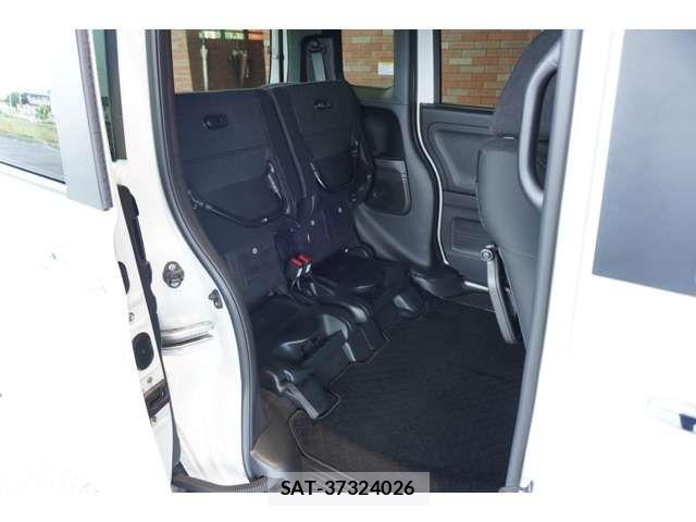 Honda N BOX CUSTOM 2022-08 7456250-7