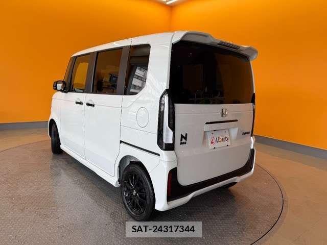 Honda N BOX CUSTOM 2026-04 7456208-10