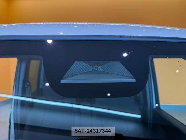 Honda N BOX CUSTOM 2026-04 7456208-17