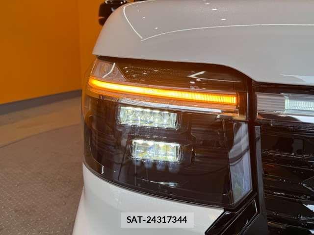 Honda N BOX CUSTOM 2026-04 7456208-18