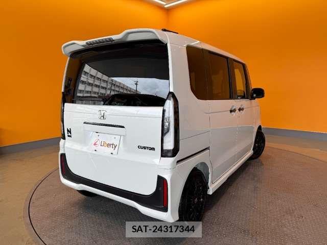 Honda N BOX CUSTOM 2026-04 7456208-8