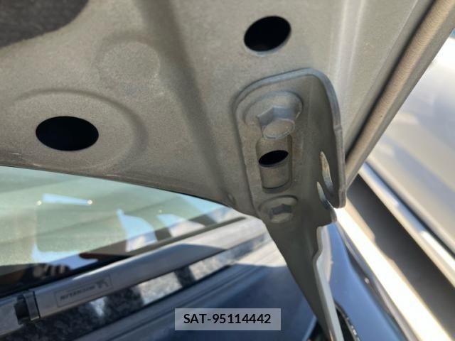 Honda N BOX CUSTOM 2013-06 7456296-18