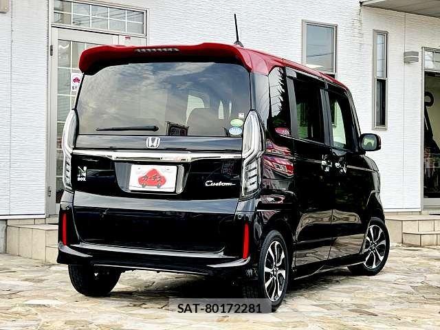 Honda N BOX CUSTOM 2018-11 7456260-2