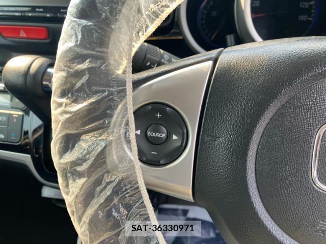 Honda N BOX CUSTOM 2015-06 7456282-19