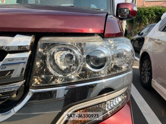 Honda N BOX CUSTOM 2015-06 7456282-4