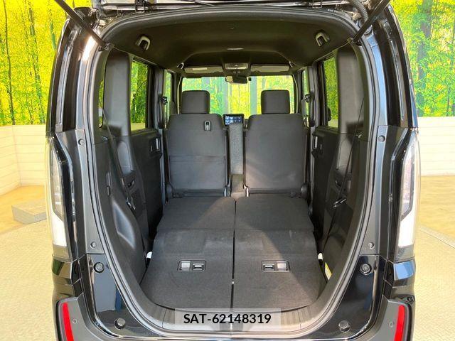 Honda N BOX CUSTOM 2024-08 7456214-9