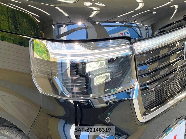 Honda N BOX CUSTOM 2024-08 7456214-11
