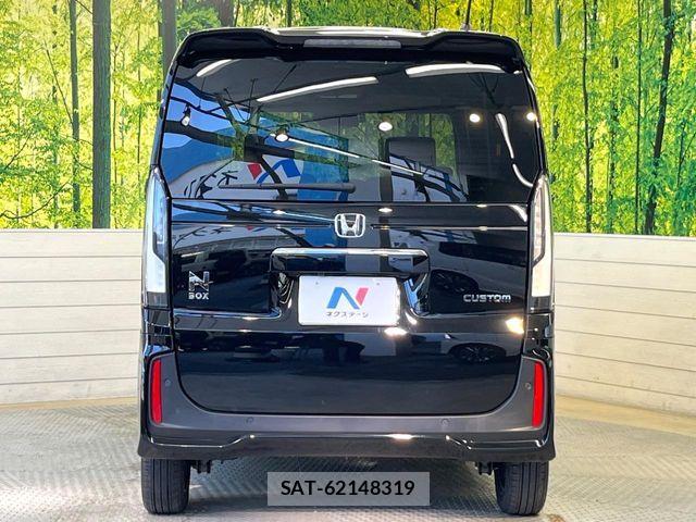 Honda N BOX CUSTOM 2024-08 7456214-16