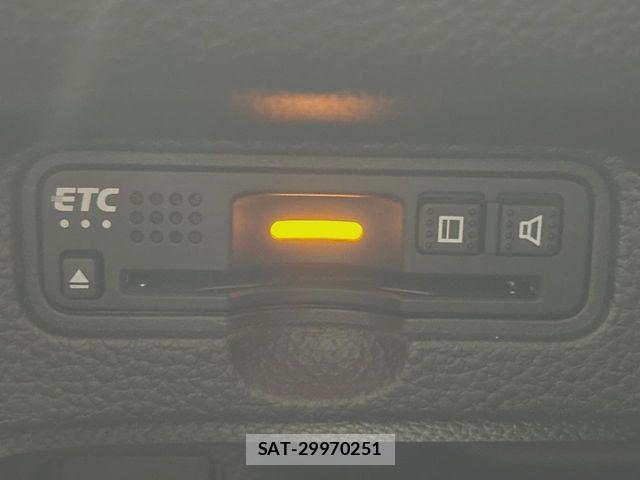 Honda N BOX CUSTOM 2017-10 7456245-5