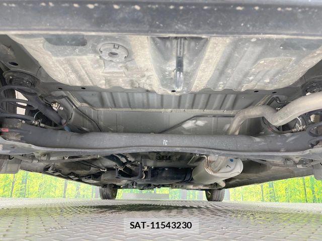 Honda N BOX CUSTOM 2019-12 7456256-18