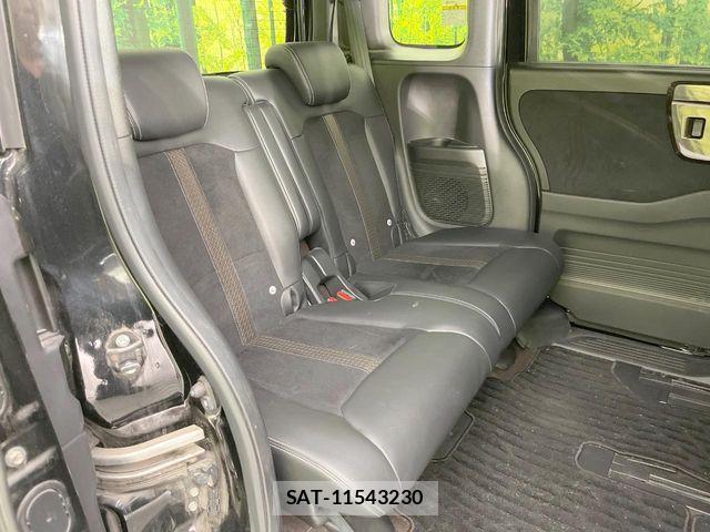 Honda N BOX CUSTOM 2019-12 7456256-8