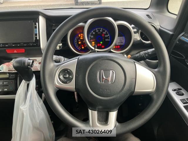 Honda N BOX CUSTOM 2015-09 7456292-17