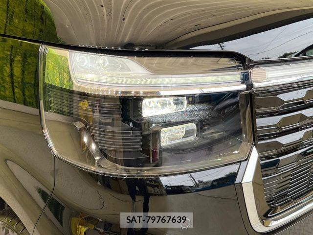 Honda N BOX CUSTOM 2026-05 7456226-11