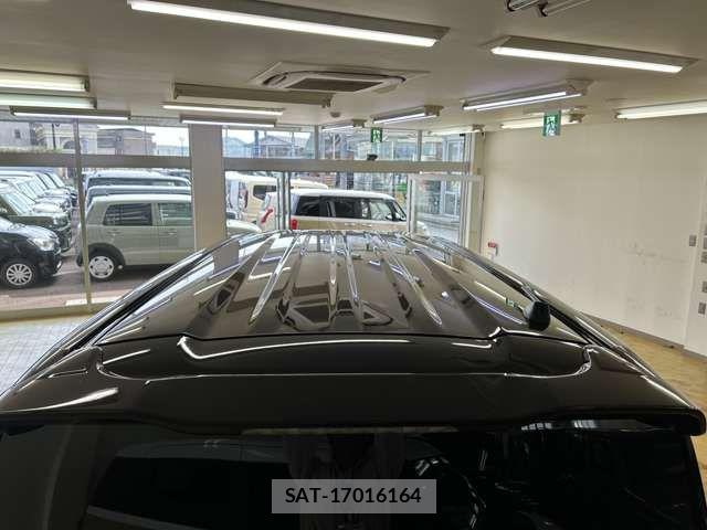 Honda N BOX CUSTOM 2026-05 7456225-11